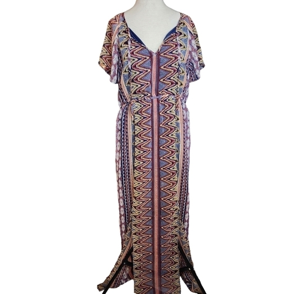 Patrons of Peace Printed Maxi Dress - Picture 1 of 6
